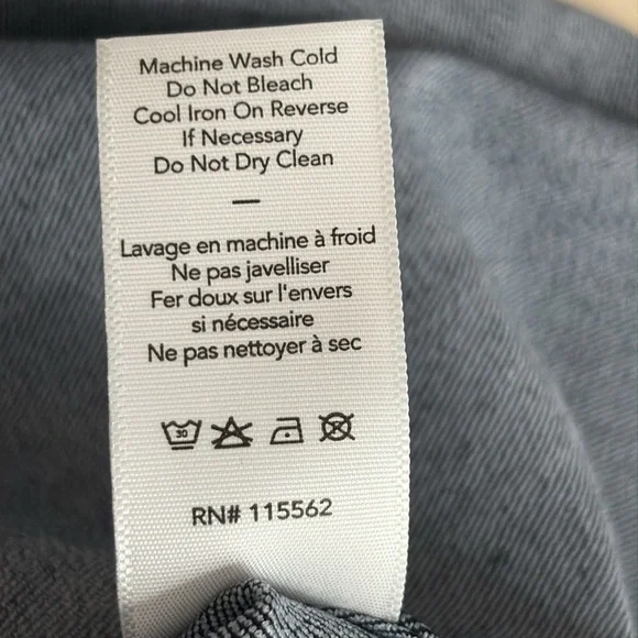 Elizabeth and James Fringed V Neck Sleeveless Cropped Top - Denim - NWOT - Small - Picture 6 of 6